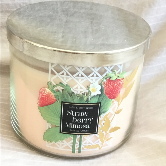 Bath and Body Works Strawberry Mimosa Candle NWT